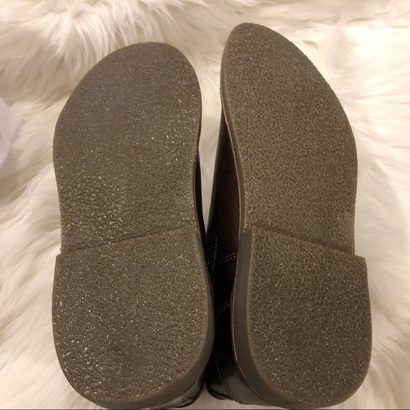 NIB Steve Madden Impass Chelsea Mid Boot - Picture 5 of 8